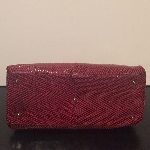 La Gioe di Toscana Red Snakeskin Handbag NWT $450 - Picture 4 of 7